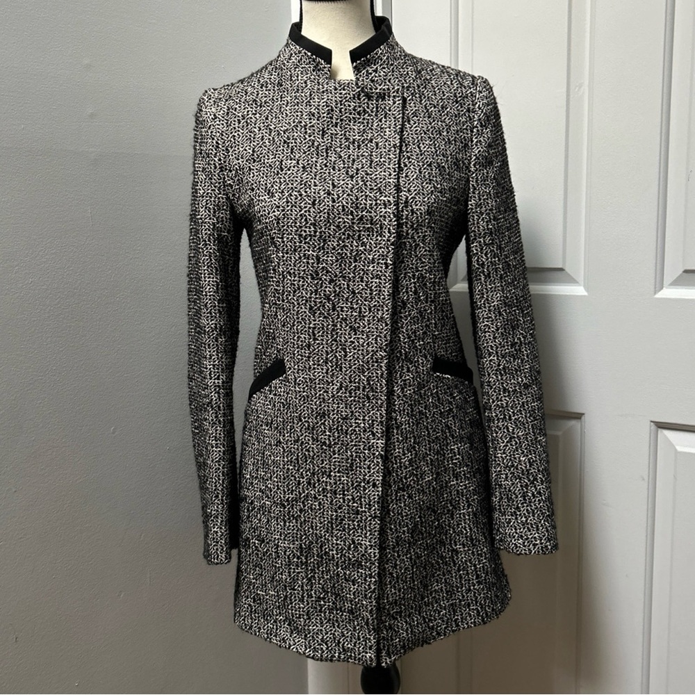 Zara Black And White Asymmetrical Tweed Boucle Coat Size Medium